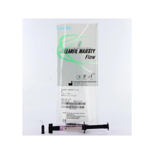 KURARAY CLEARFIL MAJESTY FLOW SPUIT A2 (3,2gr)