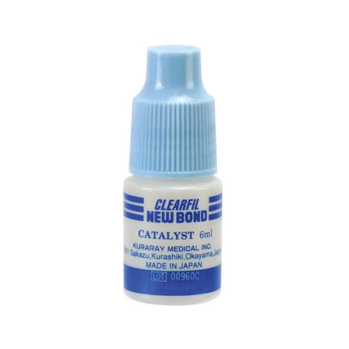 KURARAY CLEARFIL NEWBOND VLOEISTOF CATALYST B BLAUW (6ml)