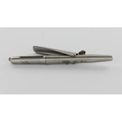 CARL MARTIN CERVIJECT INTRALIGAMENTAIRE INJECTIESPUIT GEBOGEN NR.1956